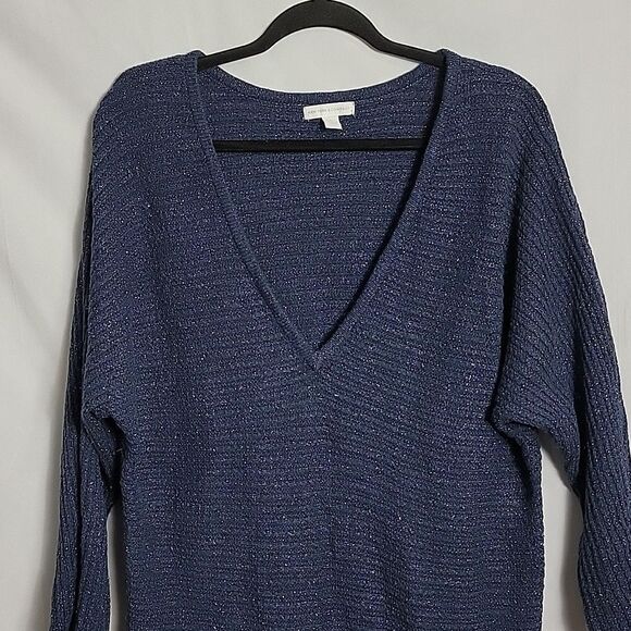 🖤 5/$20 🖤 NEW YORK & COMPANY.. blue sweater.. - Picture 4 of 12